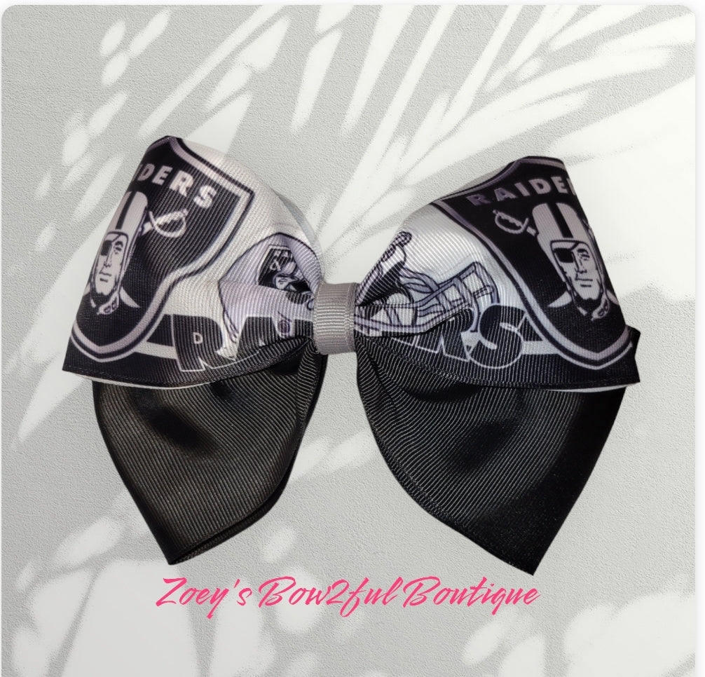 Your favorite black and white team style 2 bow