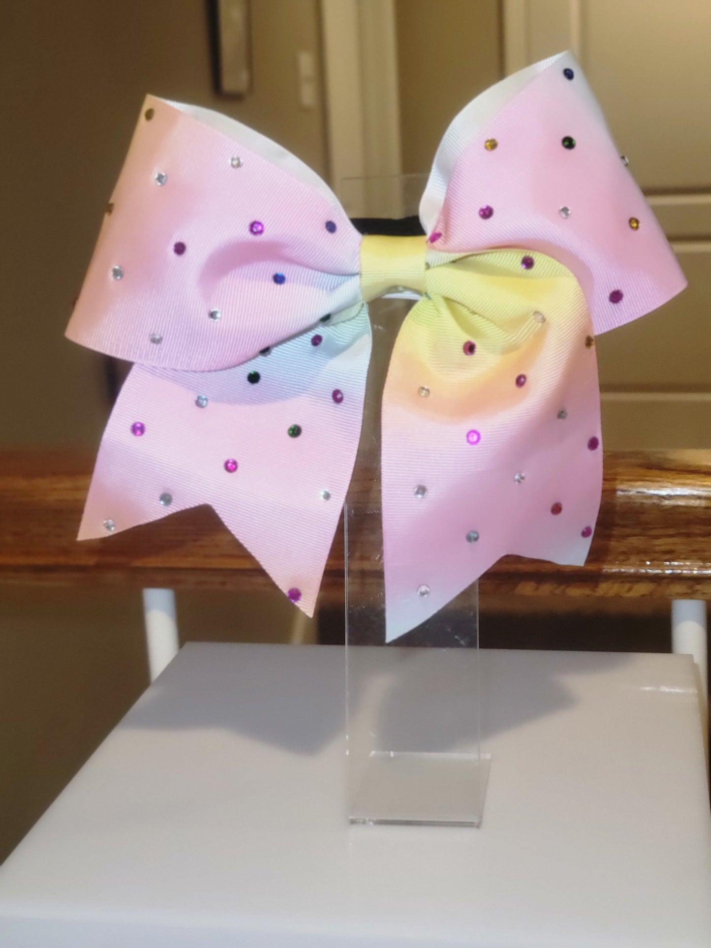 Colorful sequence cheer style bow