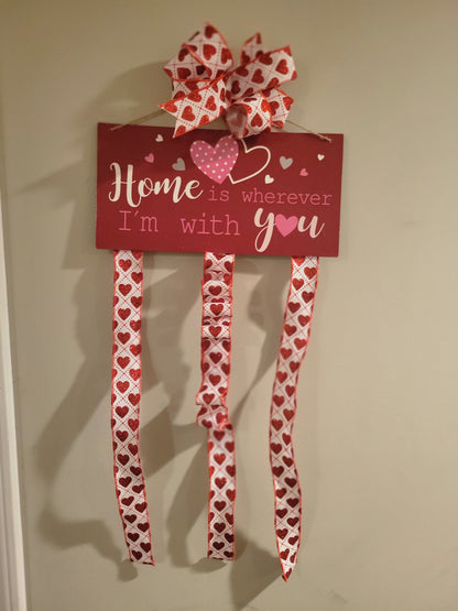 Valentine bow holder