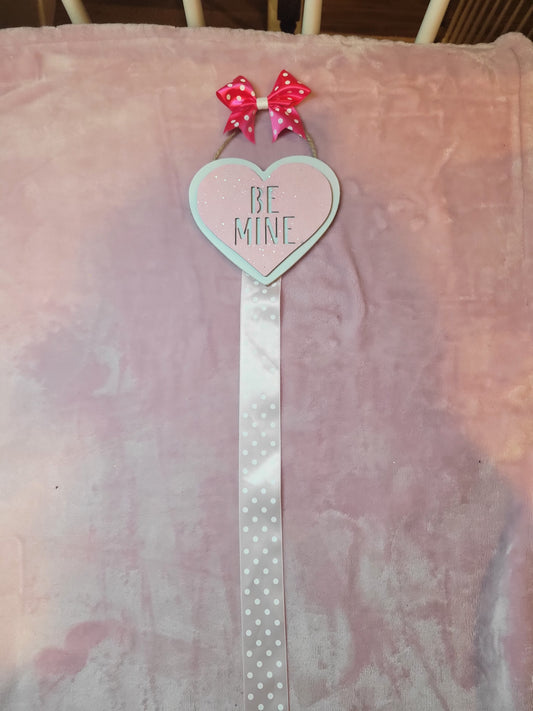 Be mine valentine holder