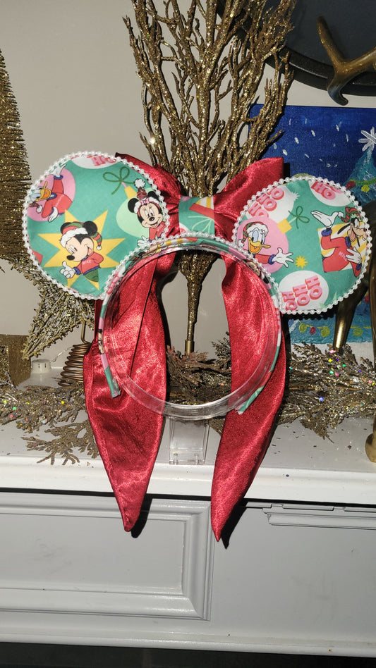 Minnie and friends ears and long tail bow