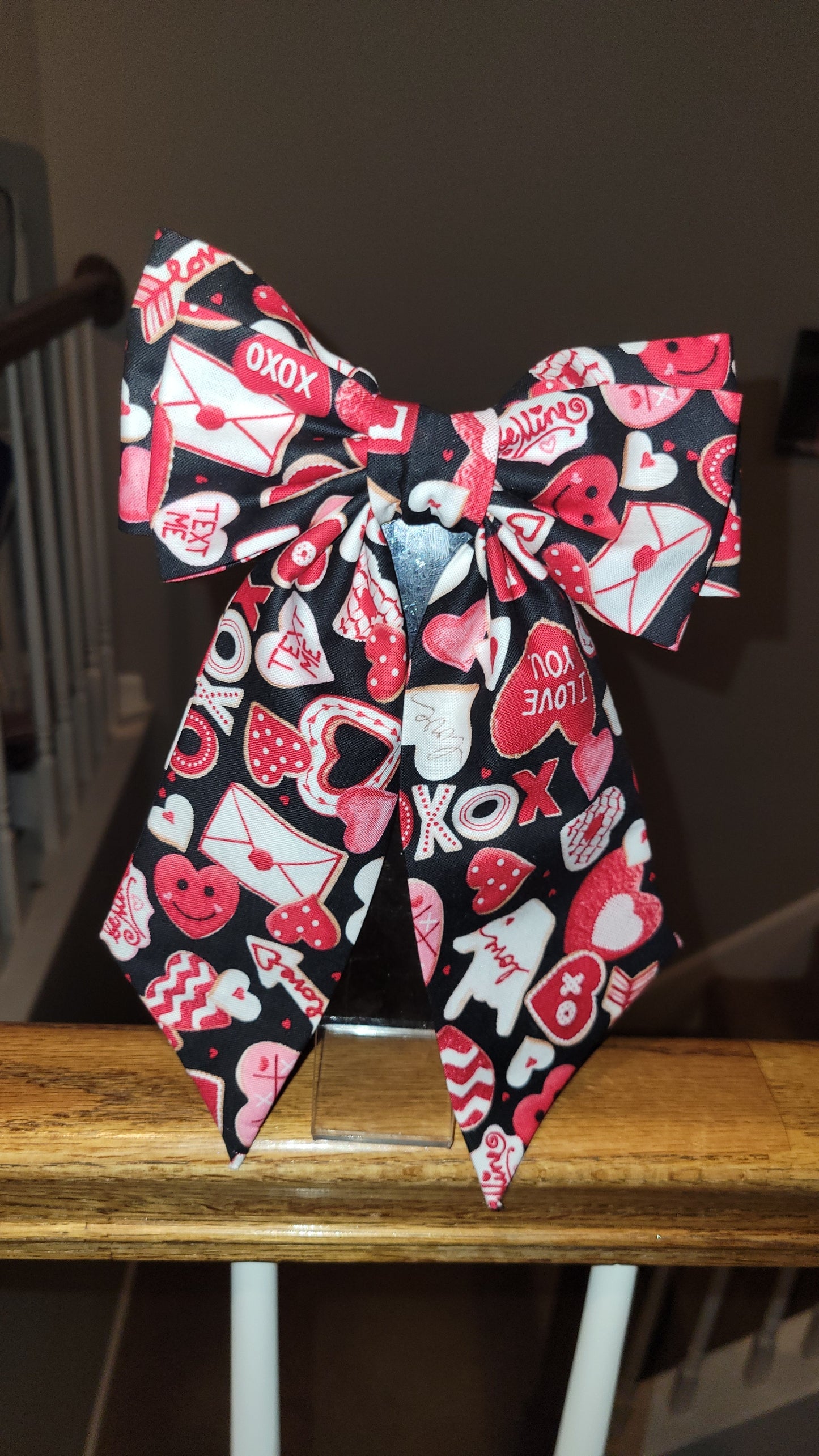 2025 valentine layered bow with tails