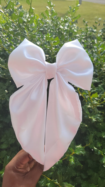 Adult silk bow with tails